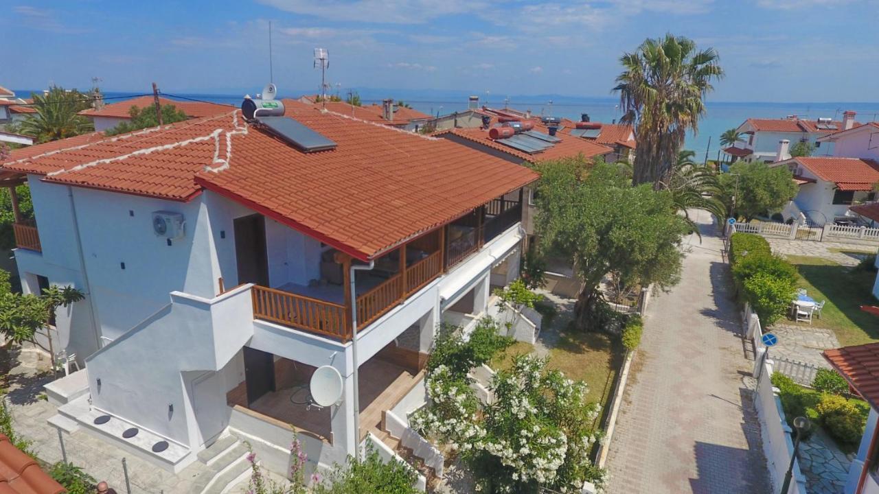 Blue Wave Apartment Pefkochori Exterior foto